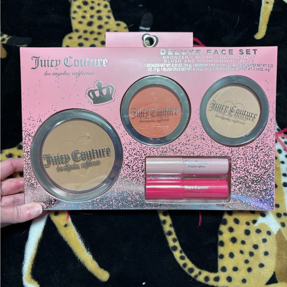 Juicy Couture Face Set - Bronzer, Blush, Highlighter in Brown and Orange